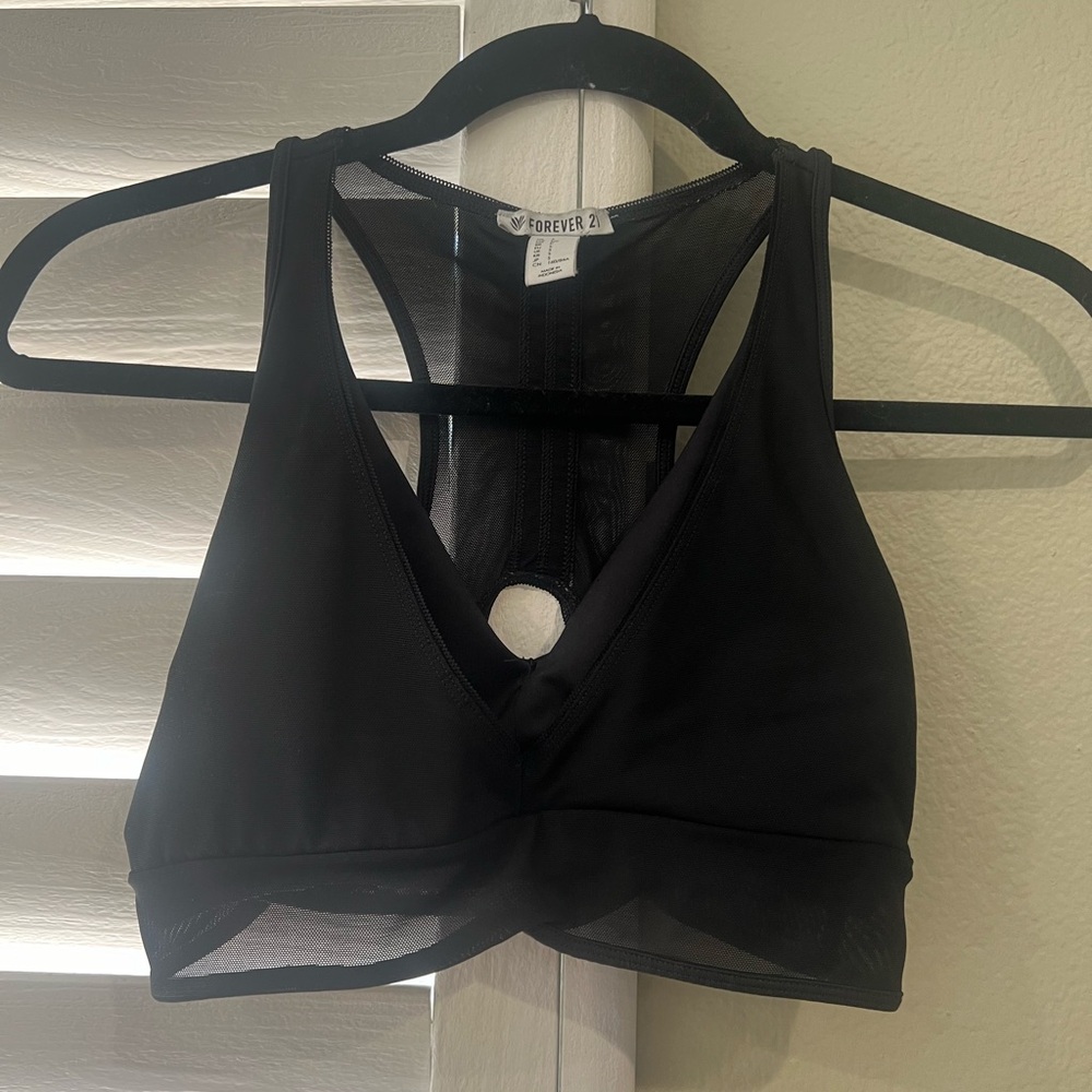 Sports bra